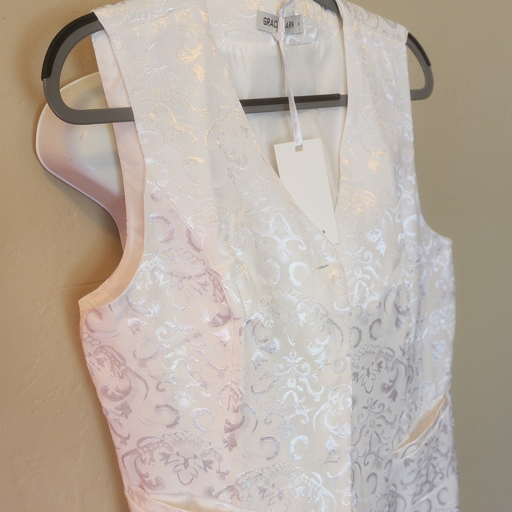 Grace Karin White and Silver Brocade Vest
